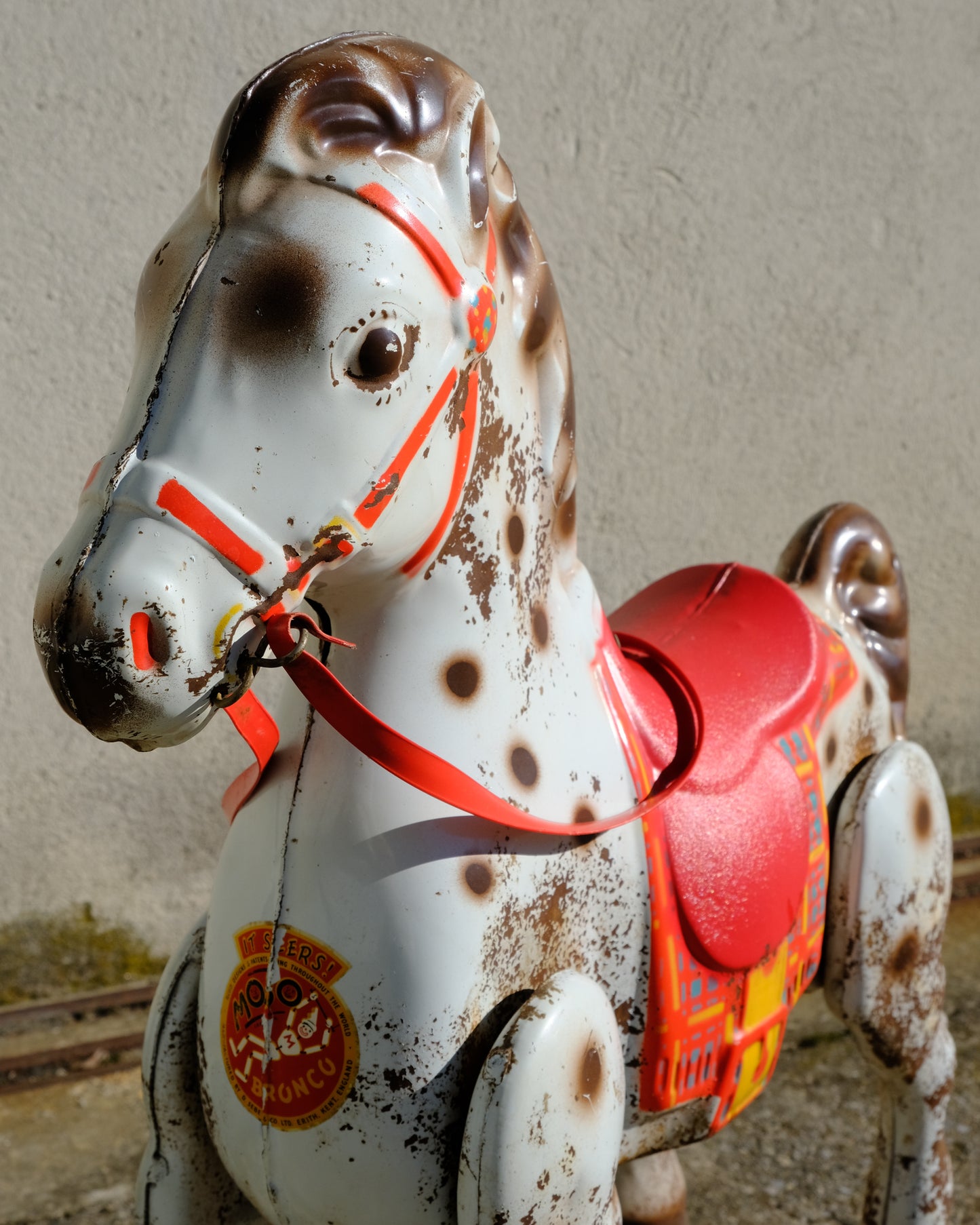Cavallo giocattolo cavalcabile Mobo Bronco