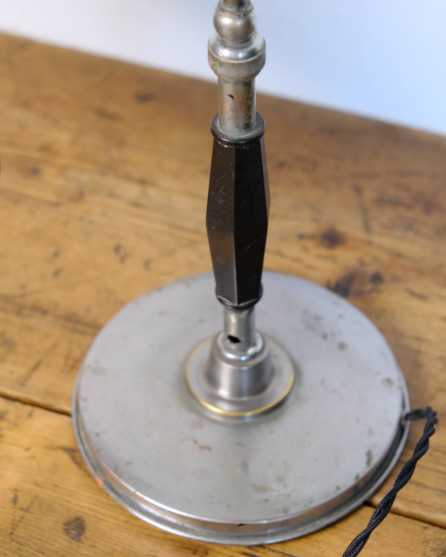Lampada ministeriale “collo d’oca”  - manico nero
