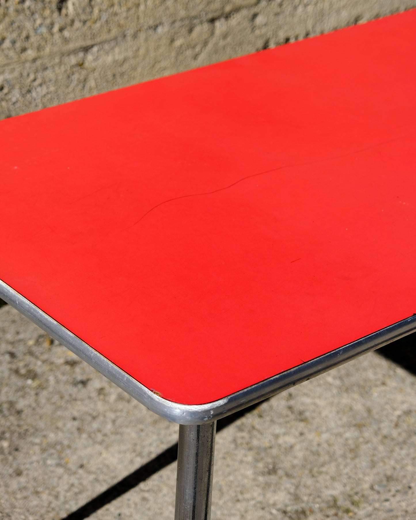 Set tavolo e 3 sedie in formica vintage