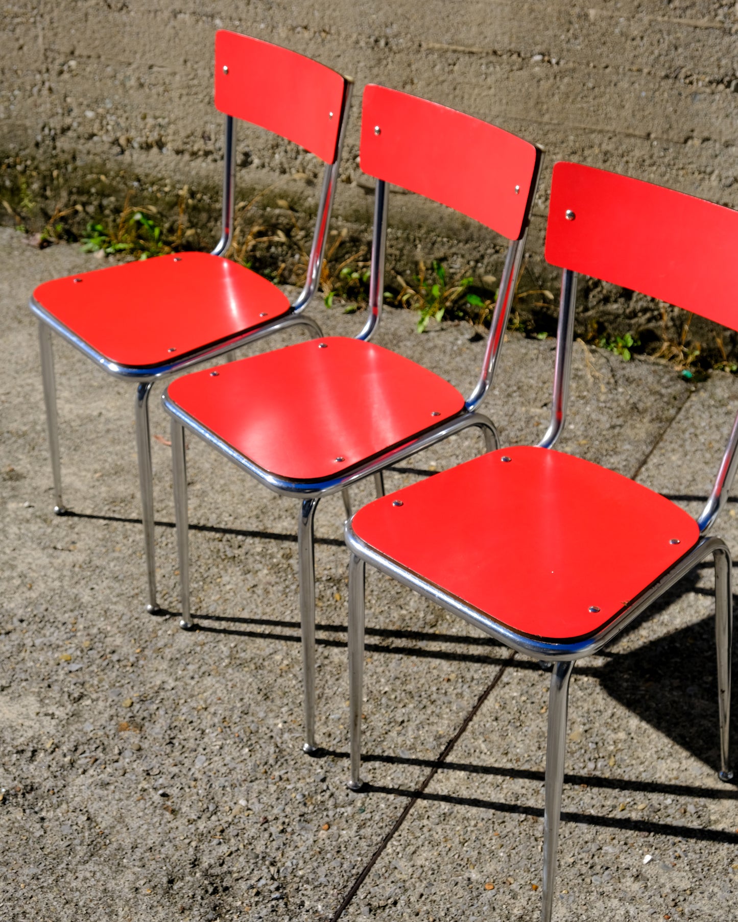 Set tavolo e 3 sedie in formica vintage