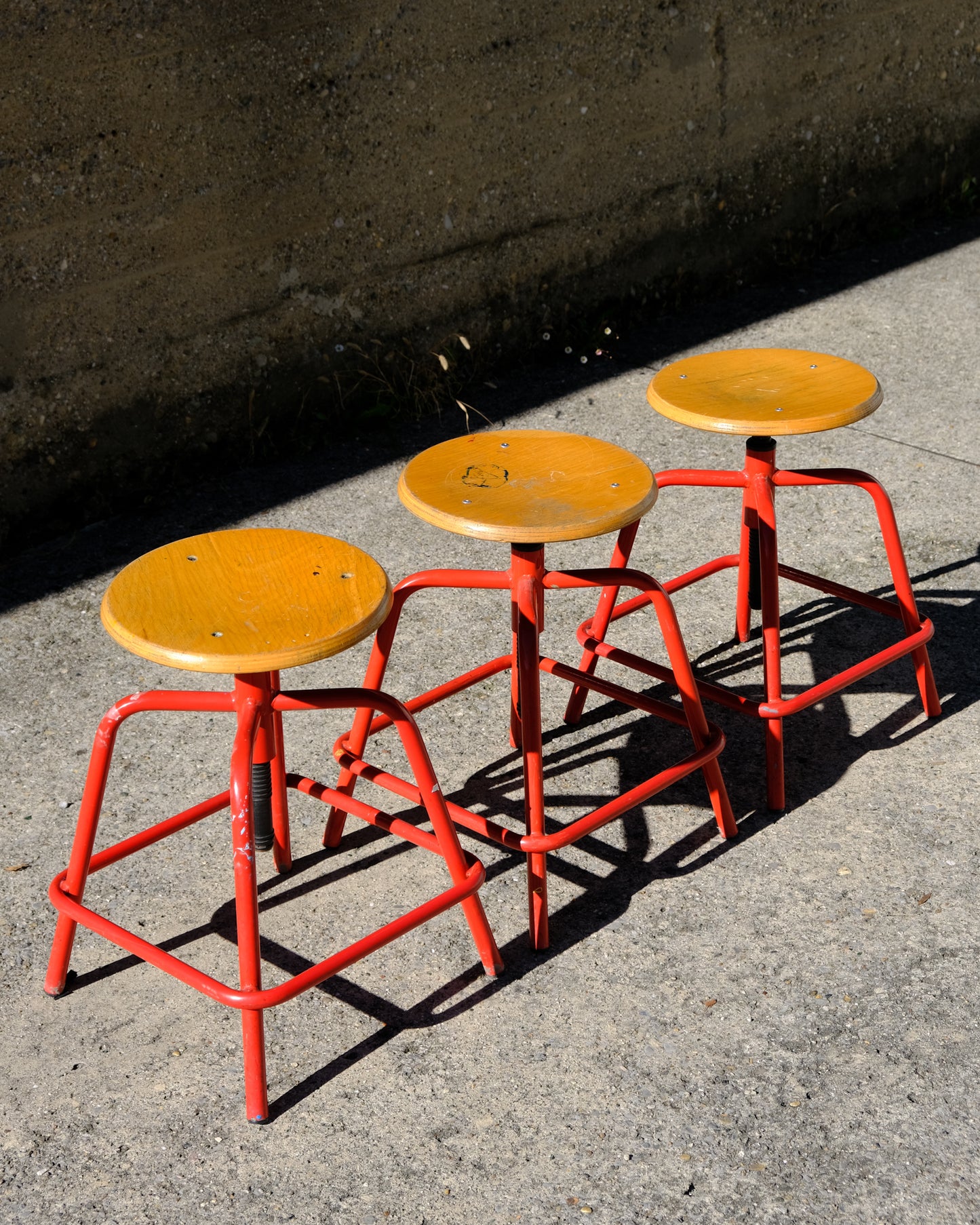 Sgabelli vintage in metallo e legno