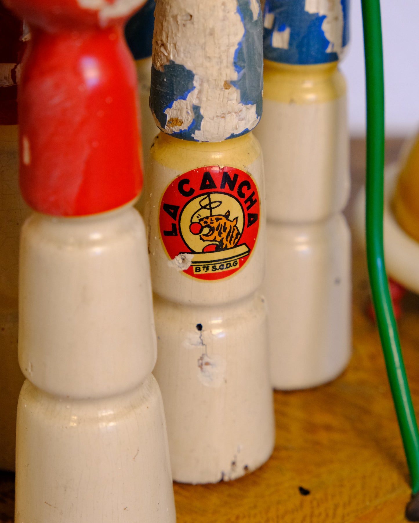 Set di birilli vintage in legno con bocce